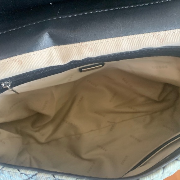 Guess Quilted Denim Blue Shoulder Bag or handle with Geometric Design - Picture 8 of 10